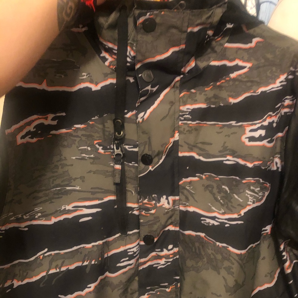 Empyre camouflage winter coat hardly worn sz small